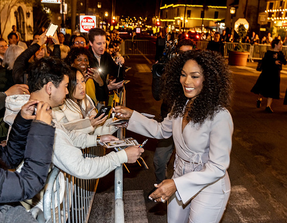 Angela Bassett